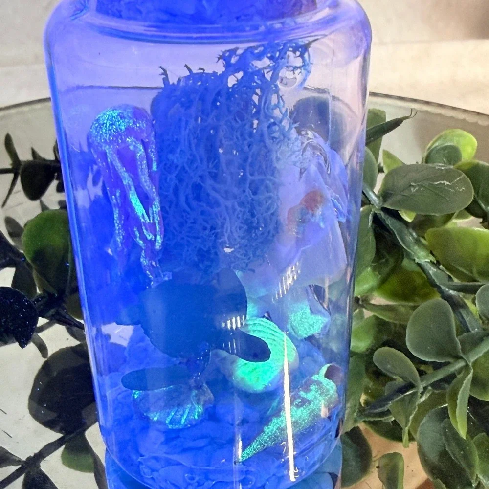 Jellyfish with Turtle Glowing Aquarium